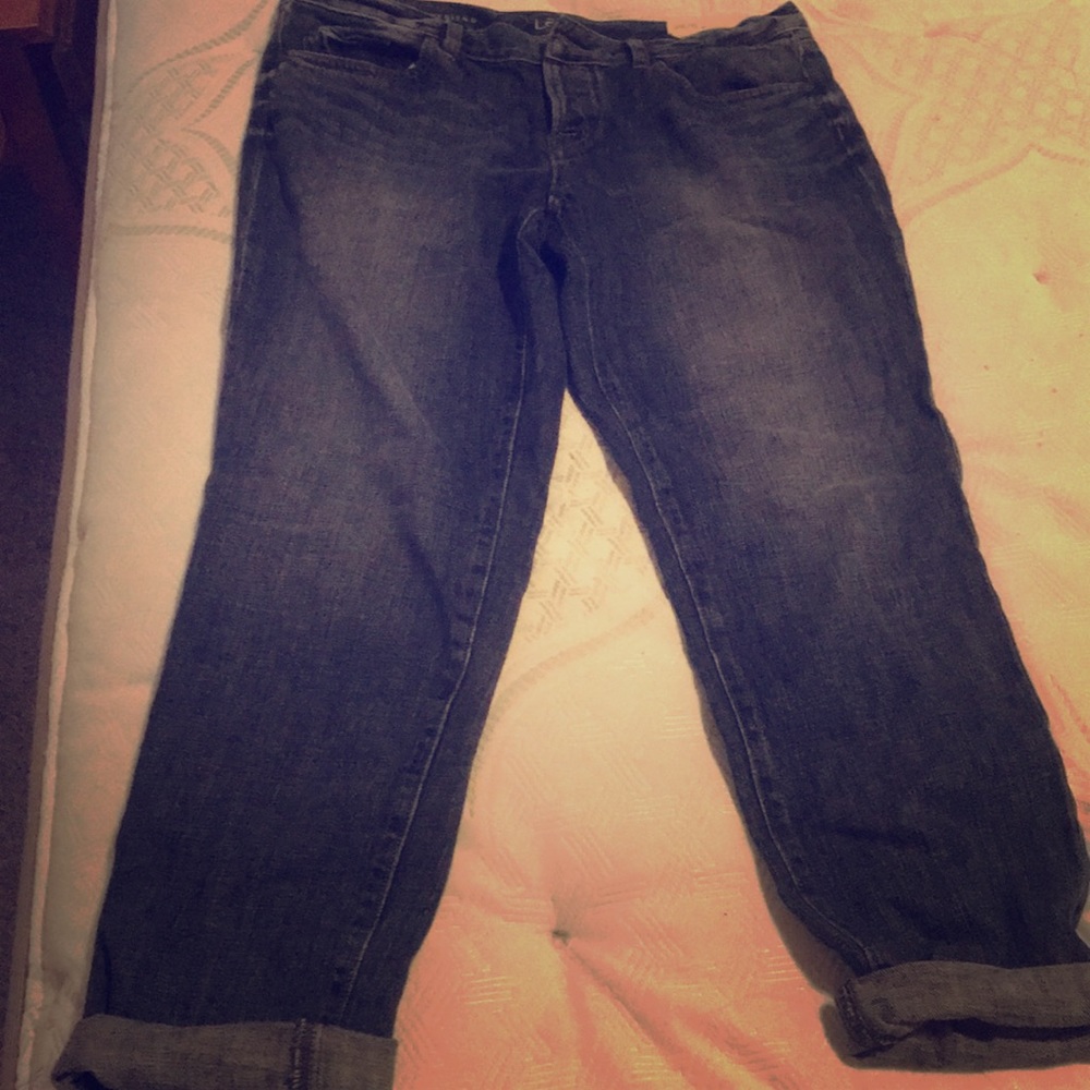 Never worn LOFT boyfriend cut jeans